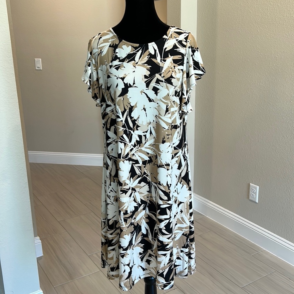 NWT Anne Klein dress